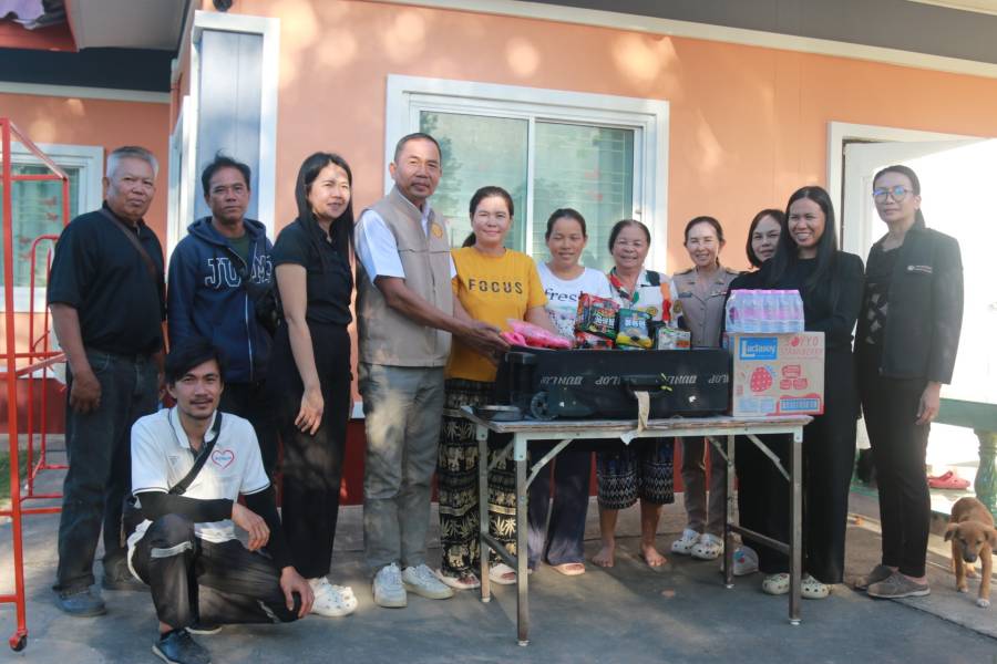 15 ธ.ค.68 ลงพื้นที่มอบนมและน้ำดื่มพร้อมให้กำลังใจให้แก่ผู้อพยพยจากชายแดน ณ ม.4, ม.7 และม.8